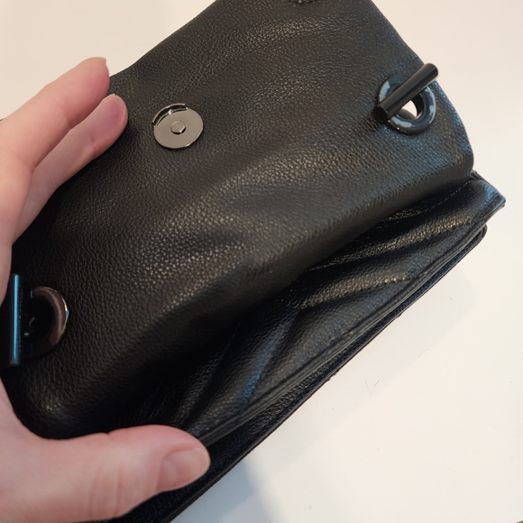 Rebecca Minkoff Black Chevron Crossbody Bag - Picture 7 of 11